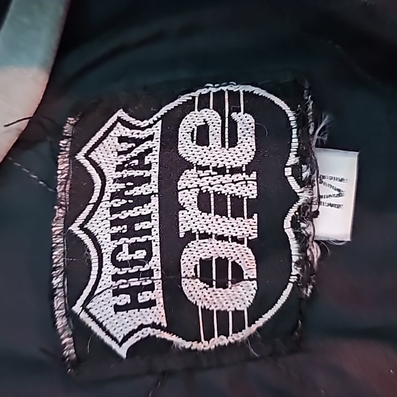 Leather Jacket - Picture 6 of 10